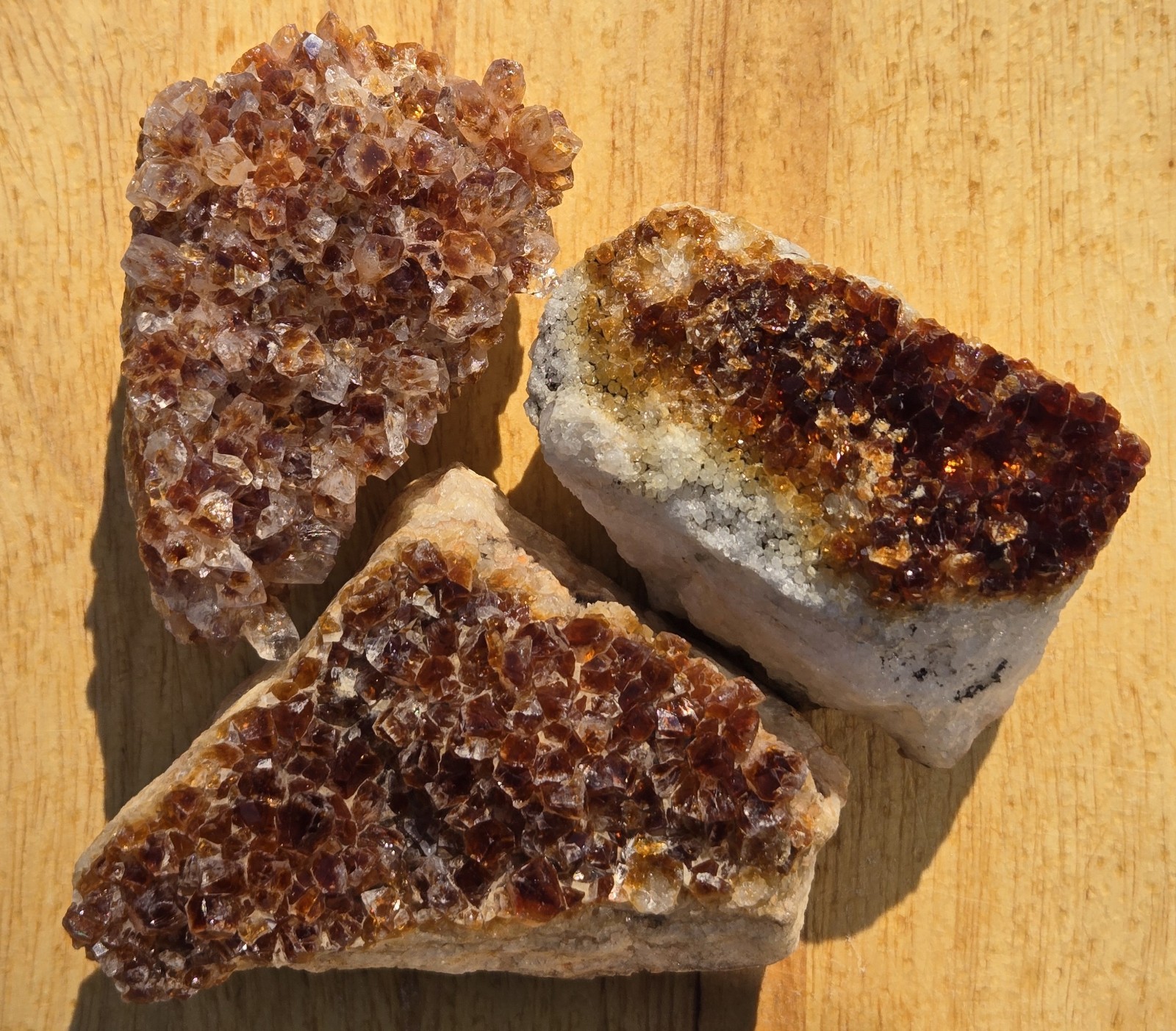 Citrine Crystal Cluster, 3″ – 4.5″ x 2″ – 3.75″, 9 – 15 oz., Bulk Discount