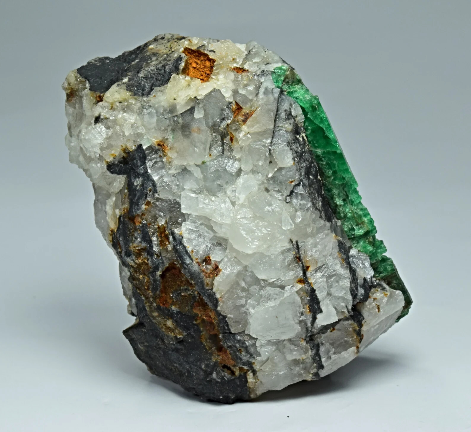 Natural 38mm Long Emerald Crystal On Quartz Matrix 67 Gram