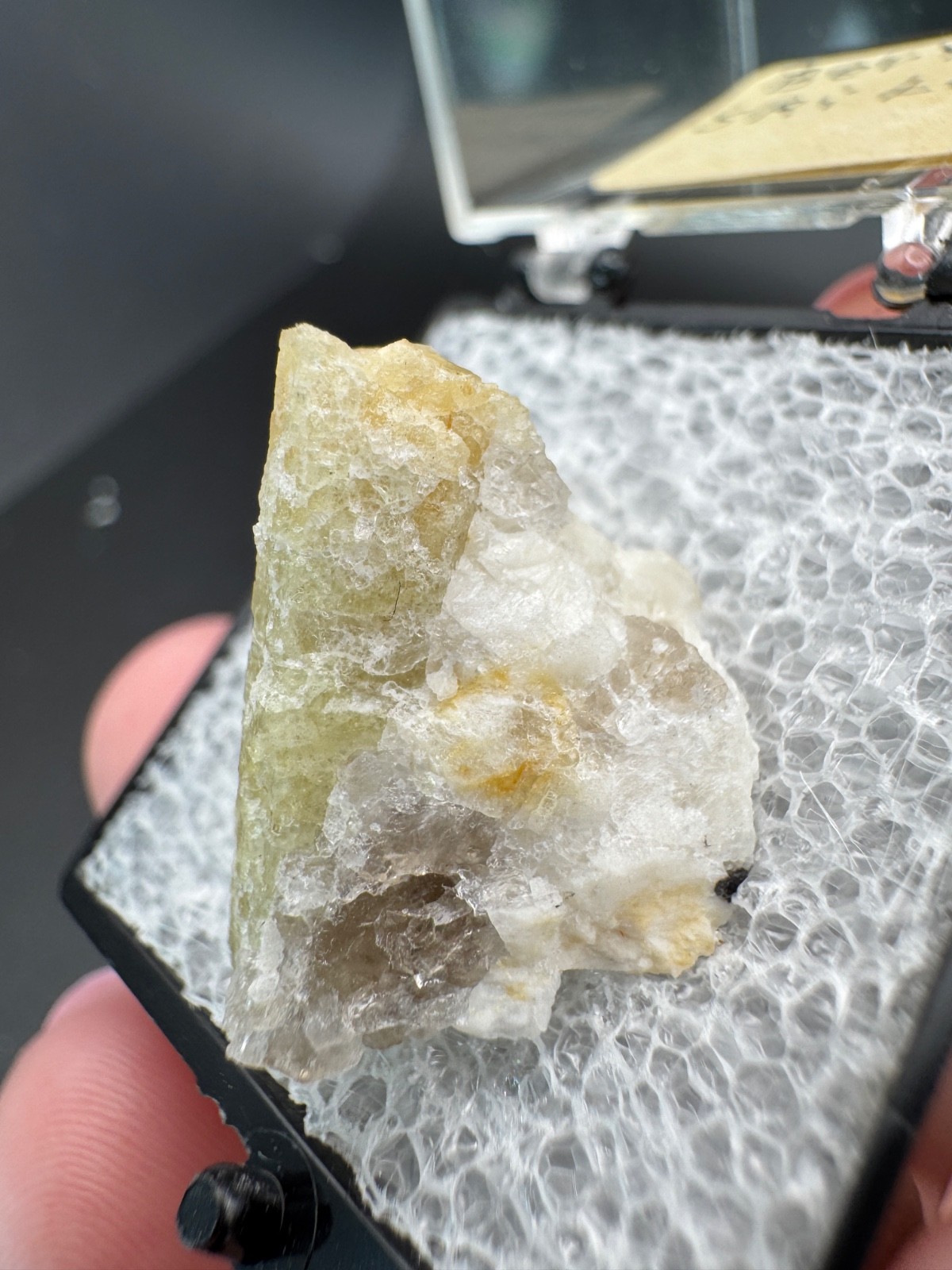 6778 Raw Beryl Specimen in Perky Box Sri Lanka