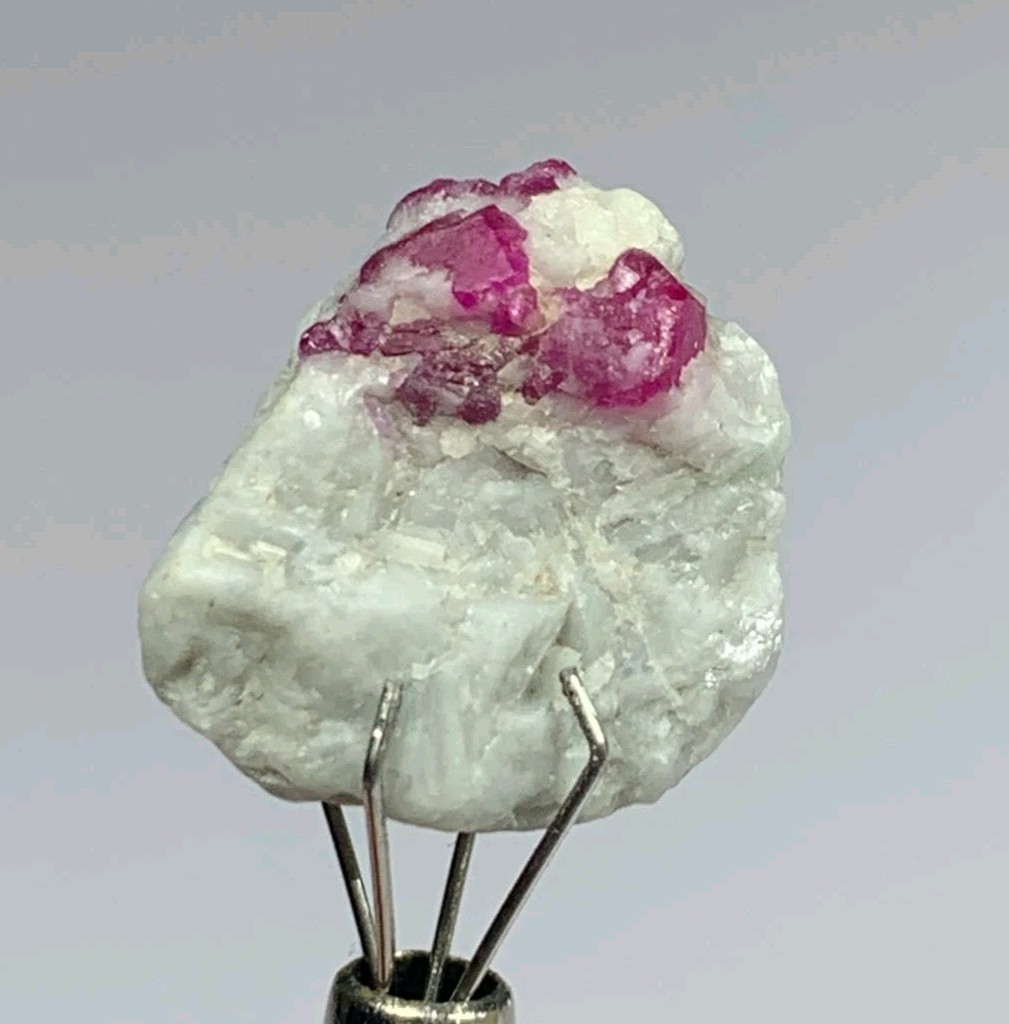 40 gm Aesthetic Thumbnail Size Crystals/Specimens Lot – 10 Pcs