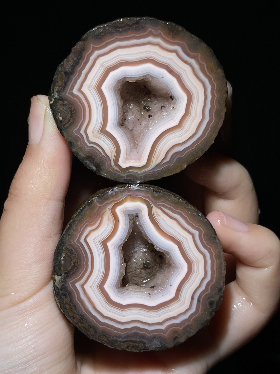 1Pair pink China Agate Hebei xuanhua natural Slices Crystal collectible 140g 104