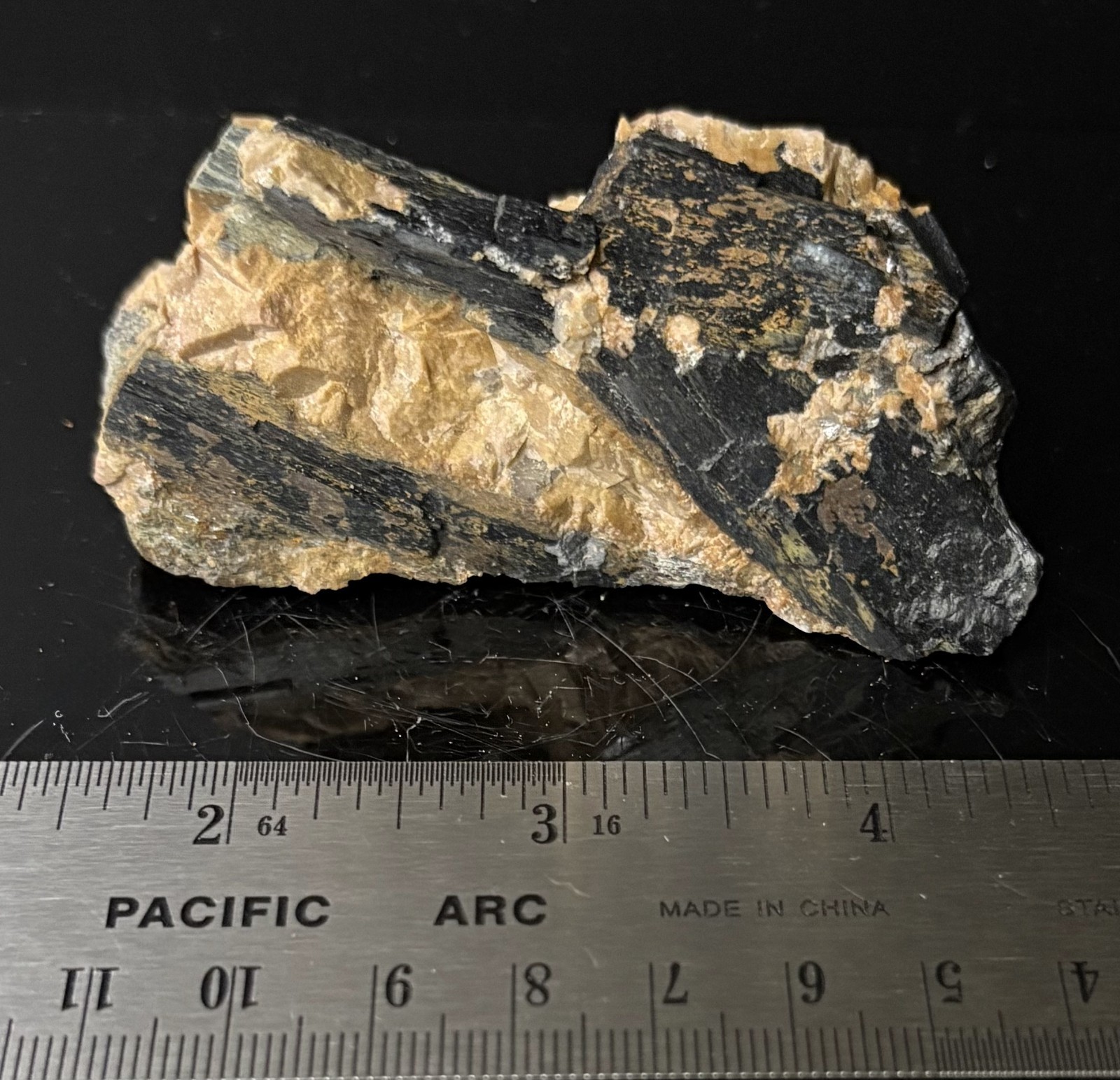 Arfvedsonite with Anorthoclase – Moonstone Quarry, Wisconsin, USA