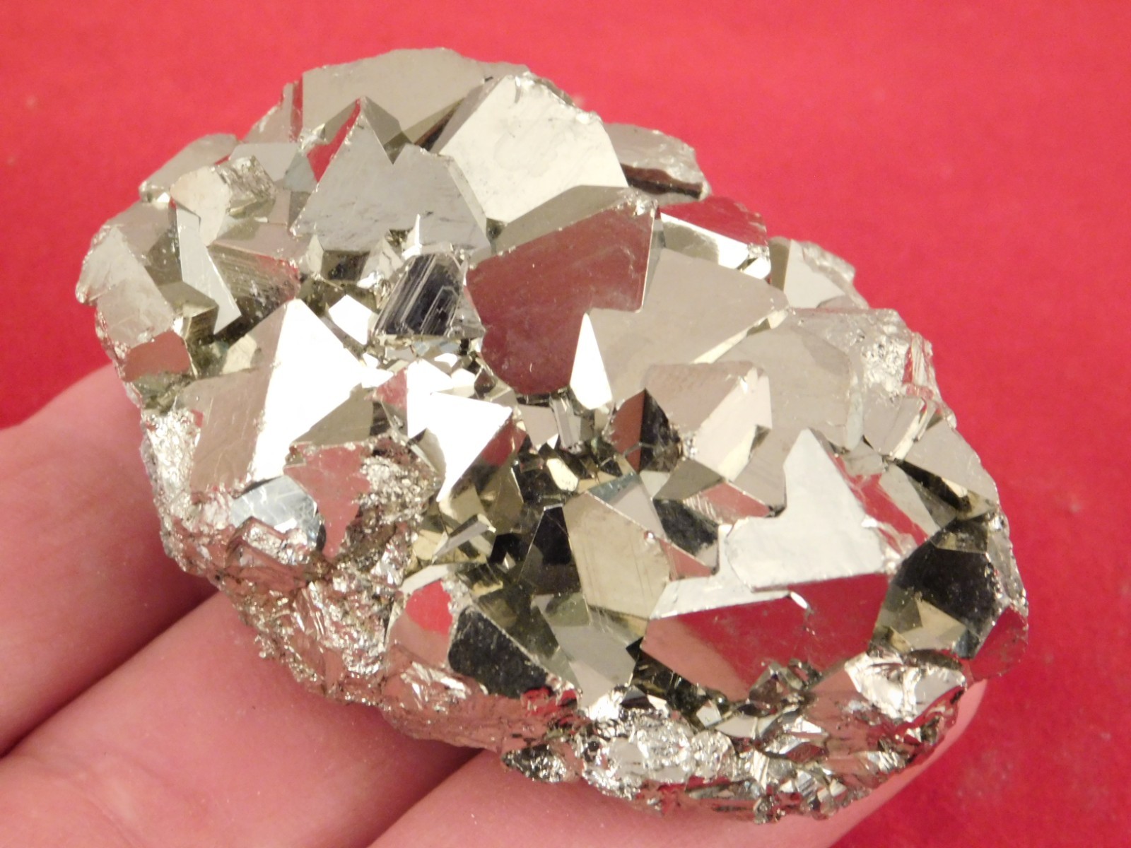PYRAMID Shaped Crystals! Tetrahedron PYRITE Crystal Cluster Peru 184gr