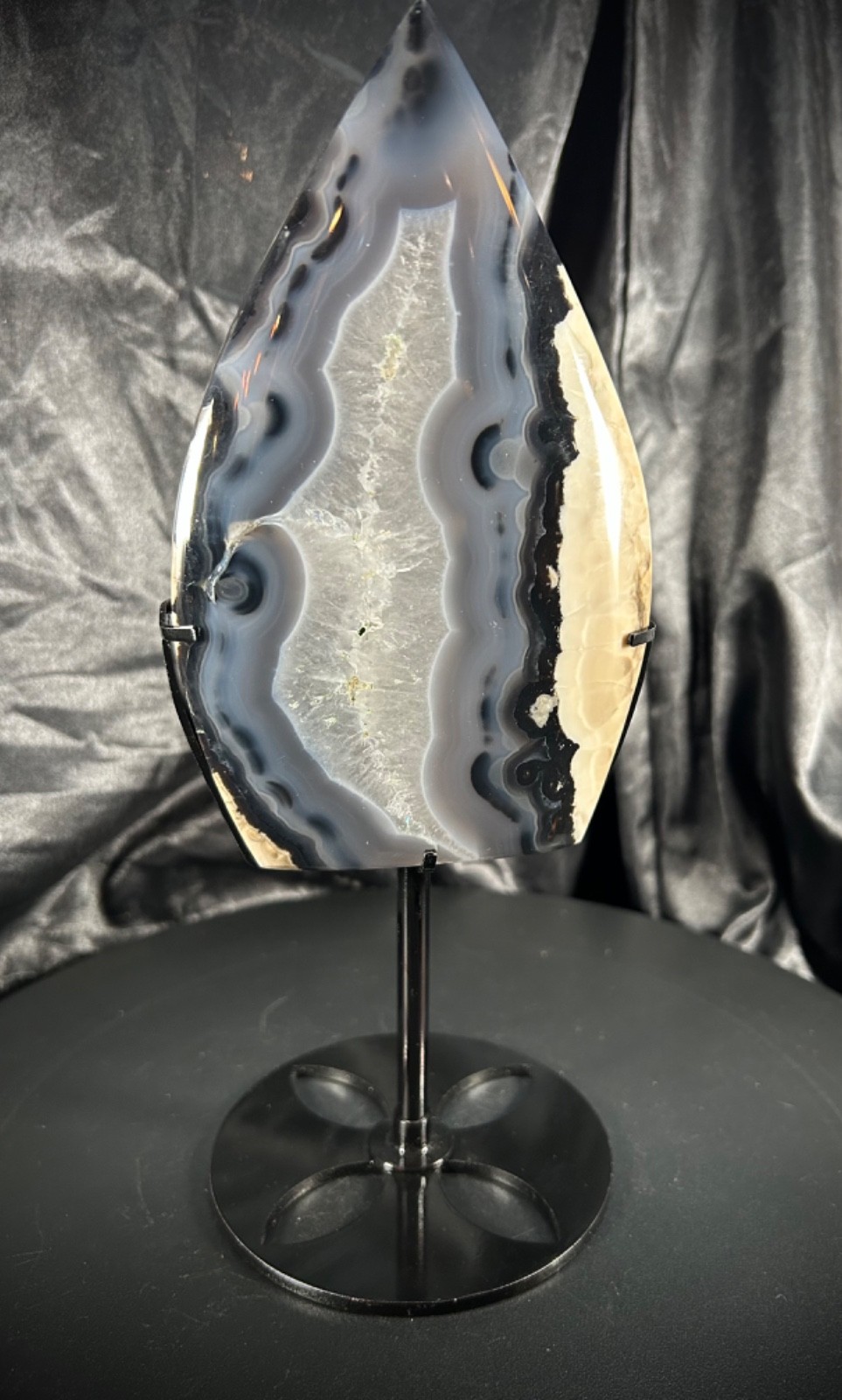 6.5″ Volcano Agate Ornament With Metal Stand 1lb 14.8oz (873 grams)
