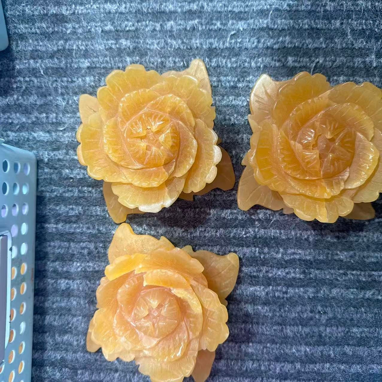 1pc Natural Yellow Calcite Quartz Carved Crystal Flower Skull Reiki Decor Gift