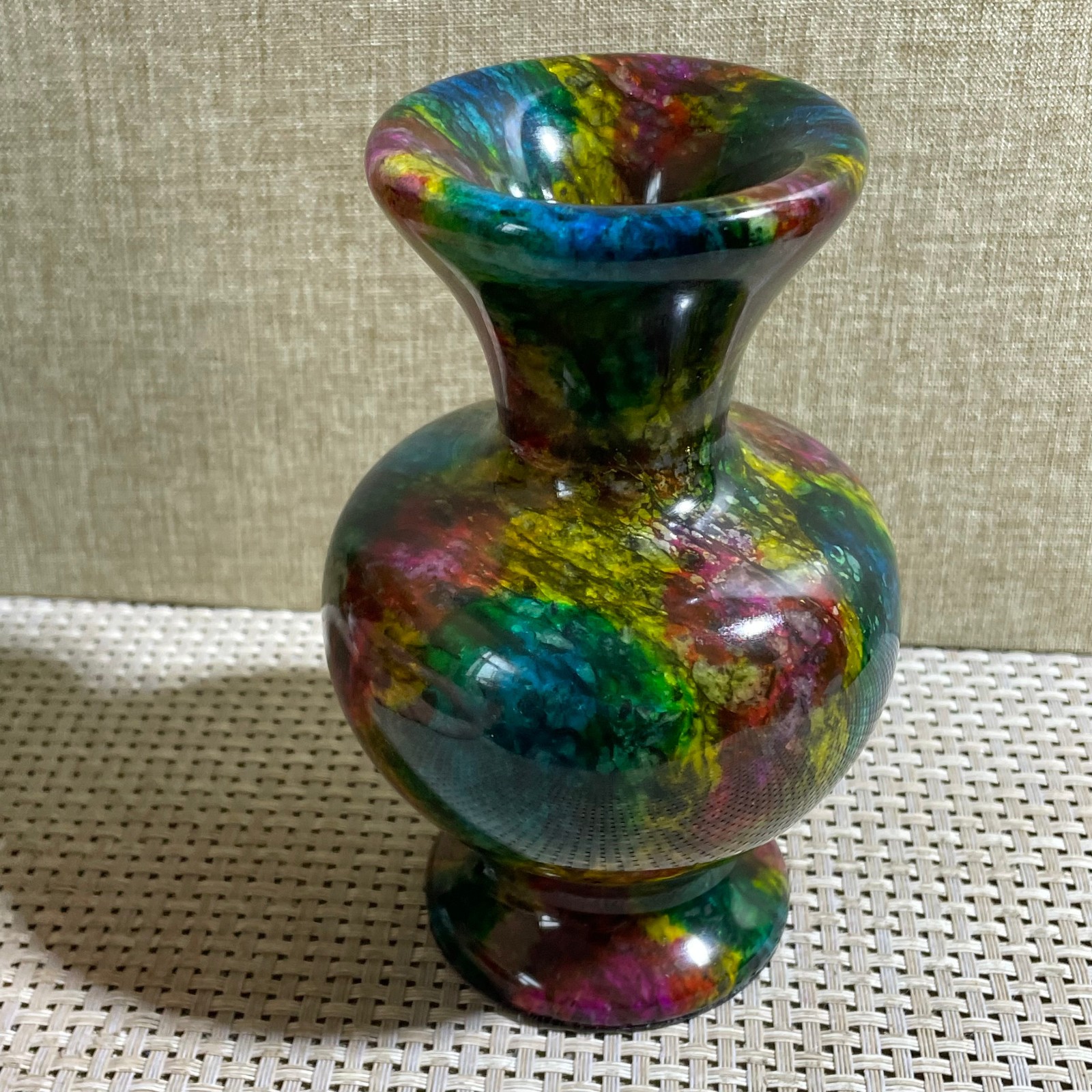 871g Seven Colors Jade vase specimen Decorative -Taiwan China