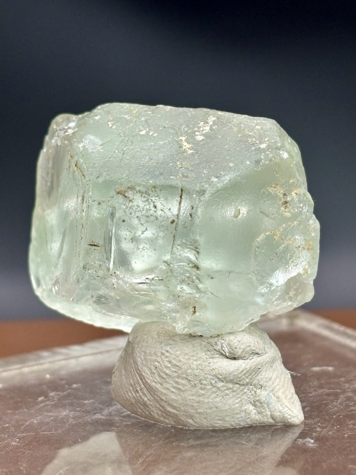 Green Fluorite Shigar Rough Crystal Mineral Specimen Display Piece 20g