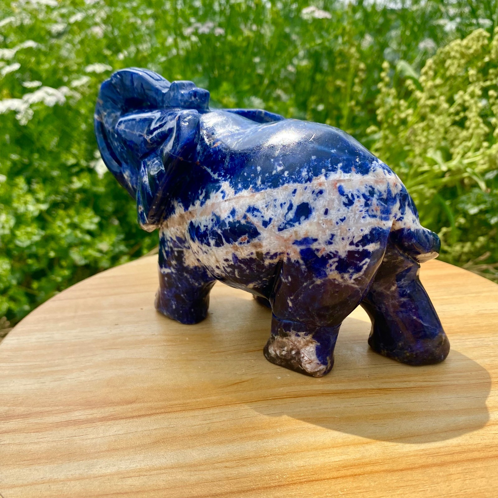 2.86LB Natural blue patterned stone carving image