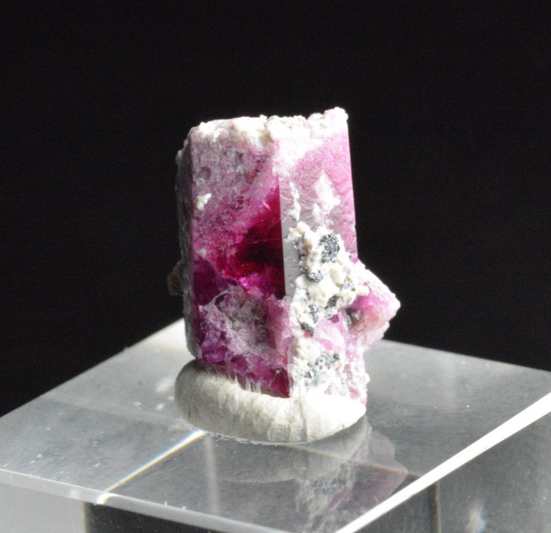 Red Beryl, Red Emerald, Bixbite, Crystal Wah Wah Mountains, Utah, 5.25 ct