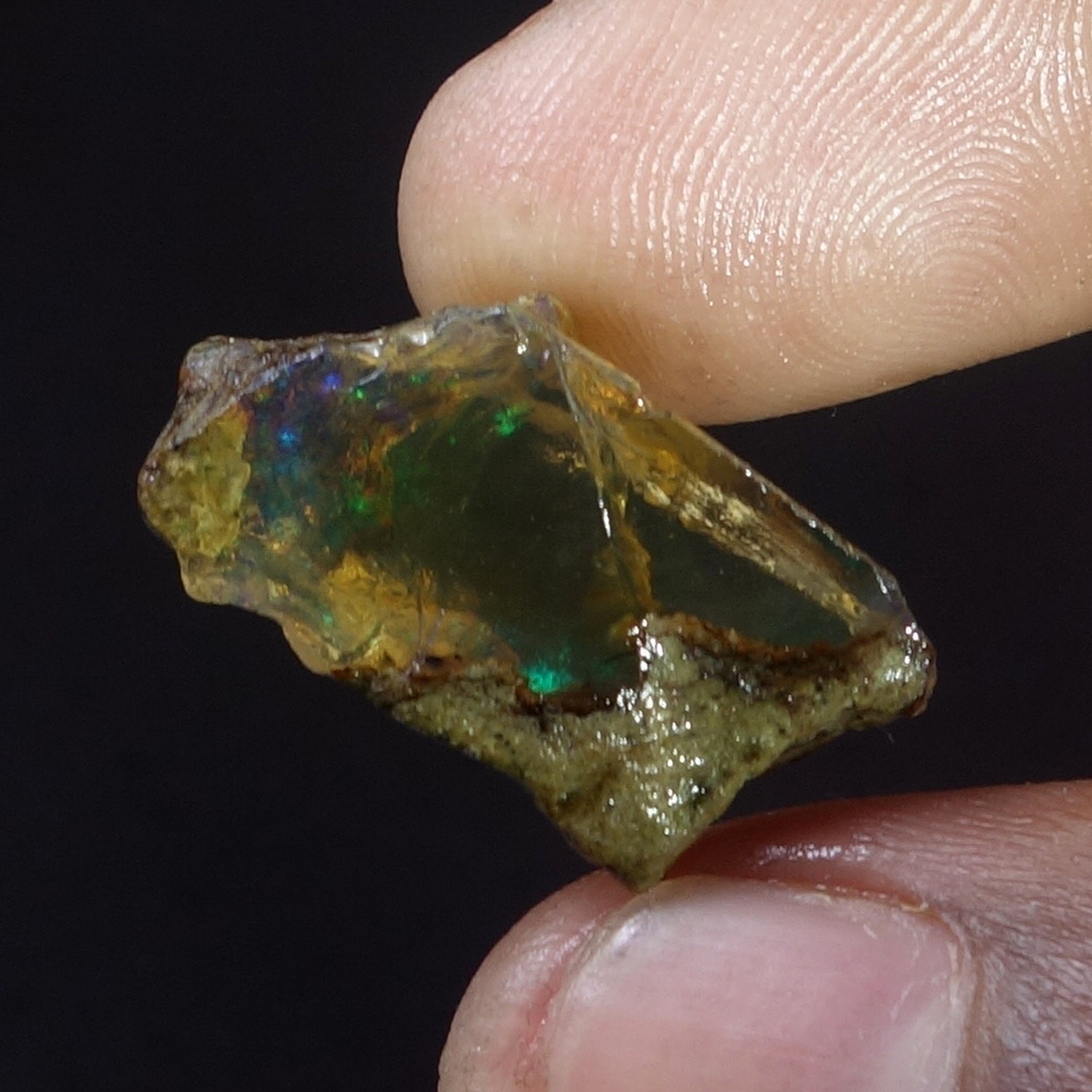 16.00 Cts Black Opal 100% Natural Welo Fire Ethiopian Oil Opal Rough Gemstone