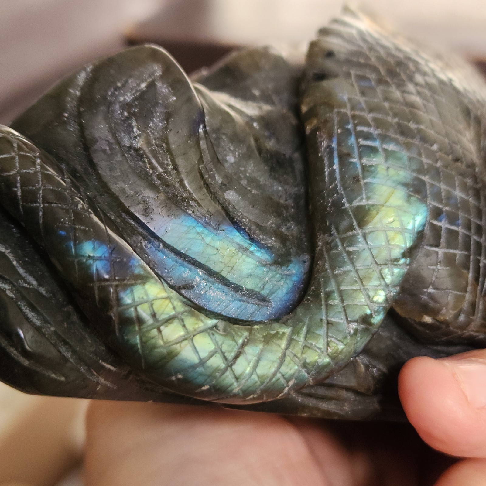 Labradorite Hand Carved Lizard In The Leaves 3.75″ Tall – 924 grams – USA