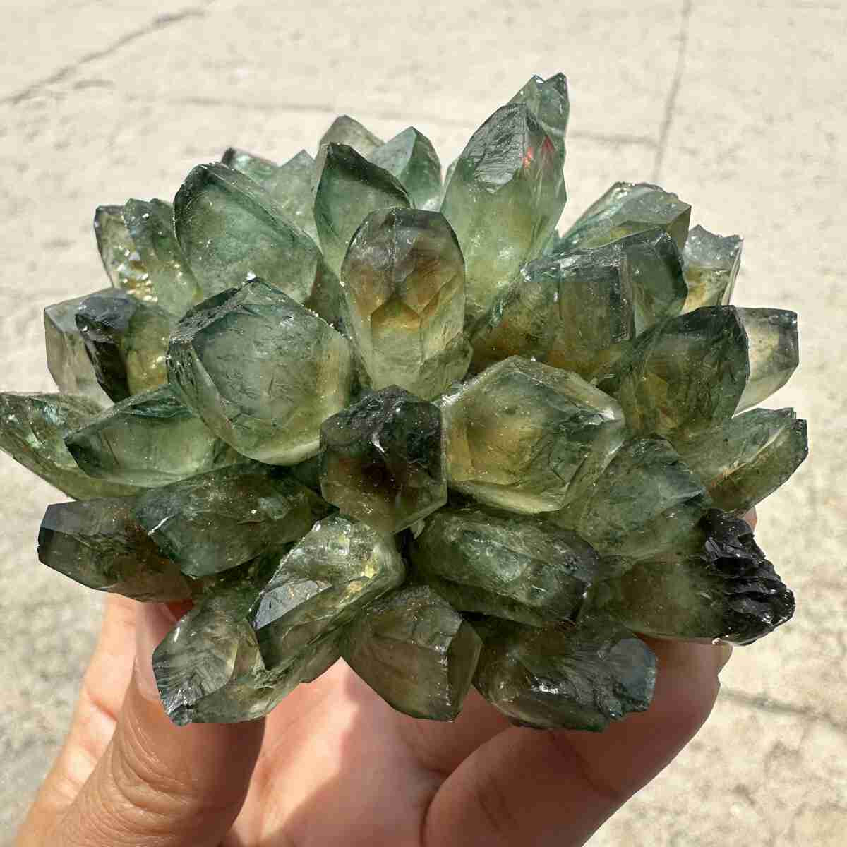 New Find green Phantom Quartz Crystal Cluster Mineral Specimen Healing 200g+ 1pc