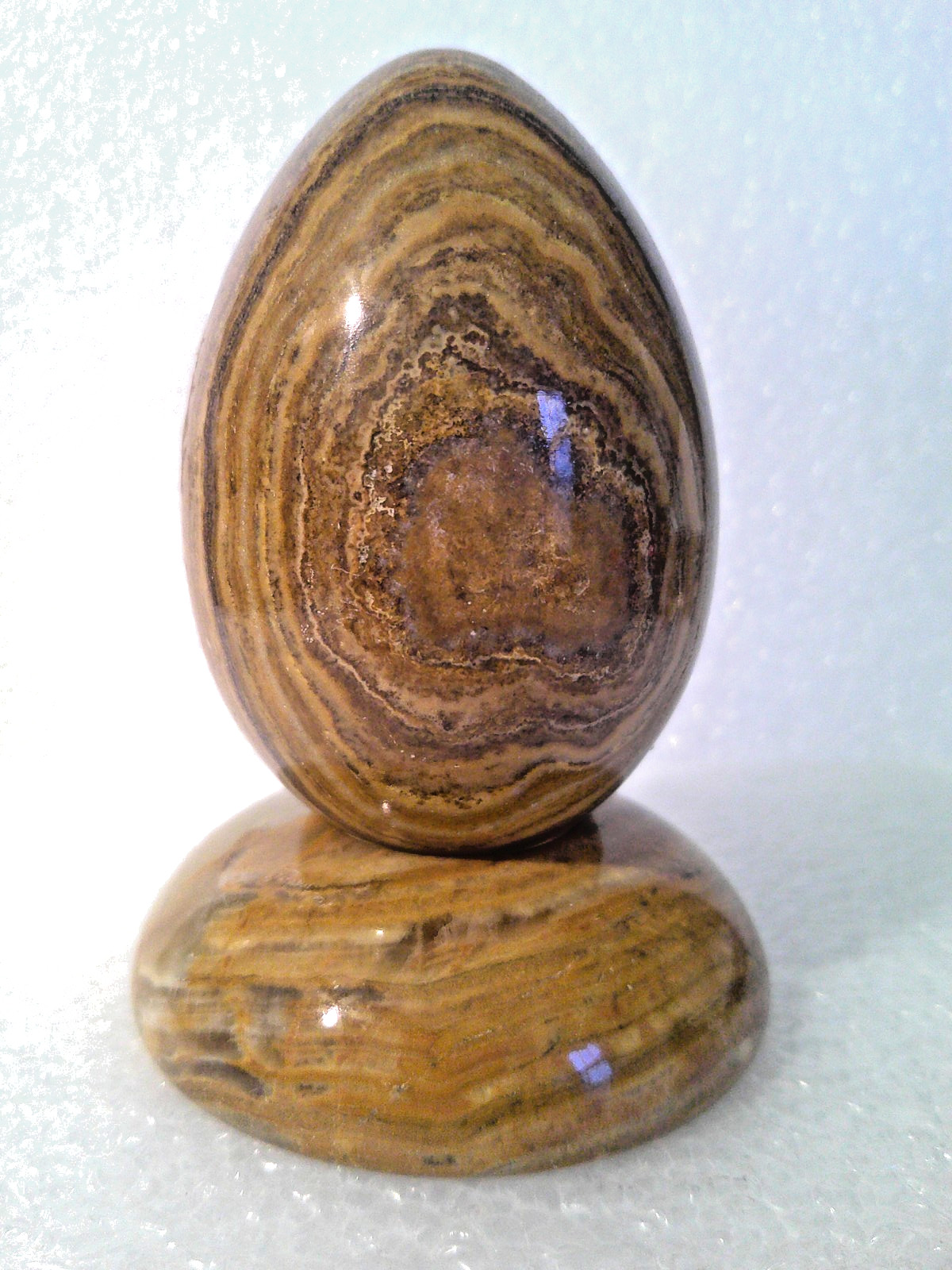 POLISHED MARBLE EGG WITH MATCHING STAND