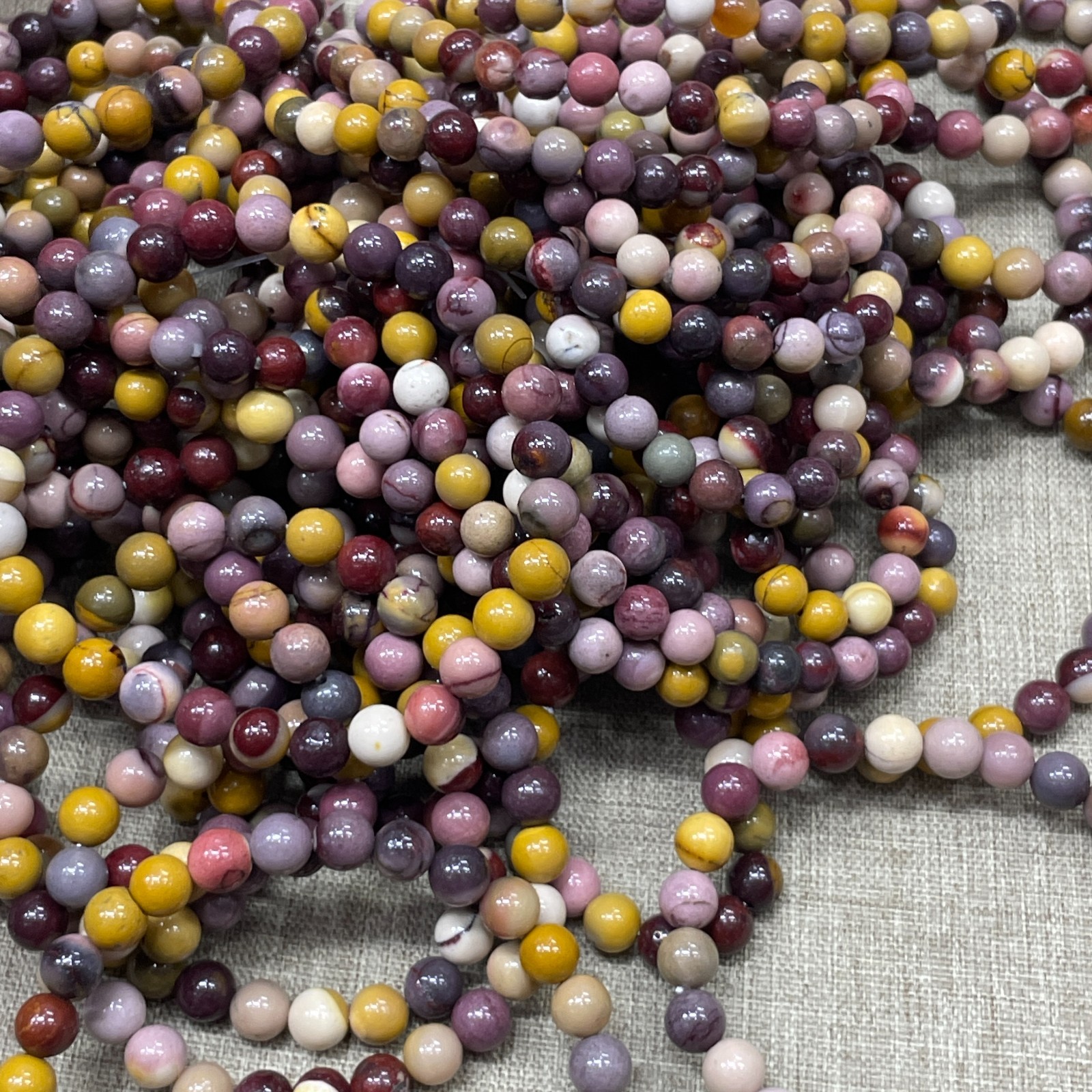 Wholesale 1 Pcs egg yolk Stone ball beads 6mm 7.5″ crystal Stretch Bracelet