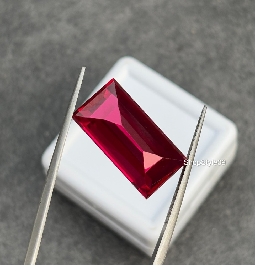 16.00 Ct Natural Red Ruby Princess Cut 18.3×9.3×7.2mm Certified Loose Gemstone