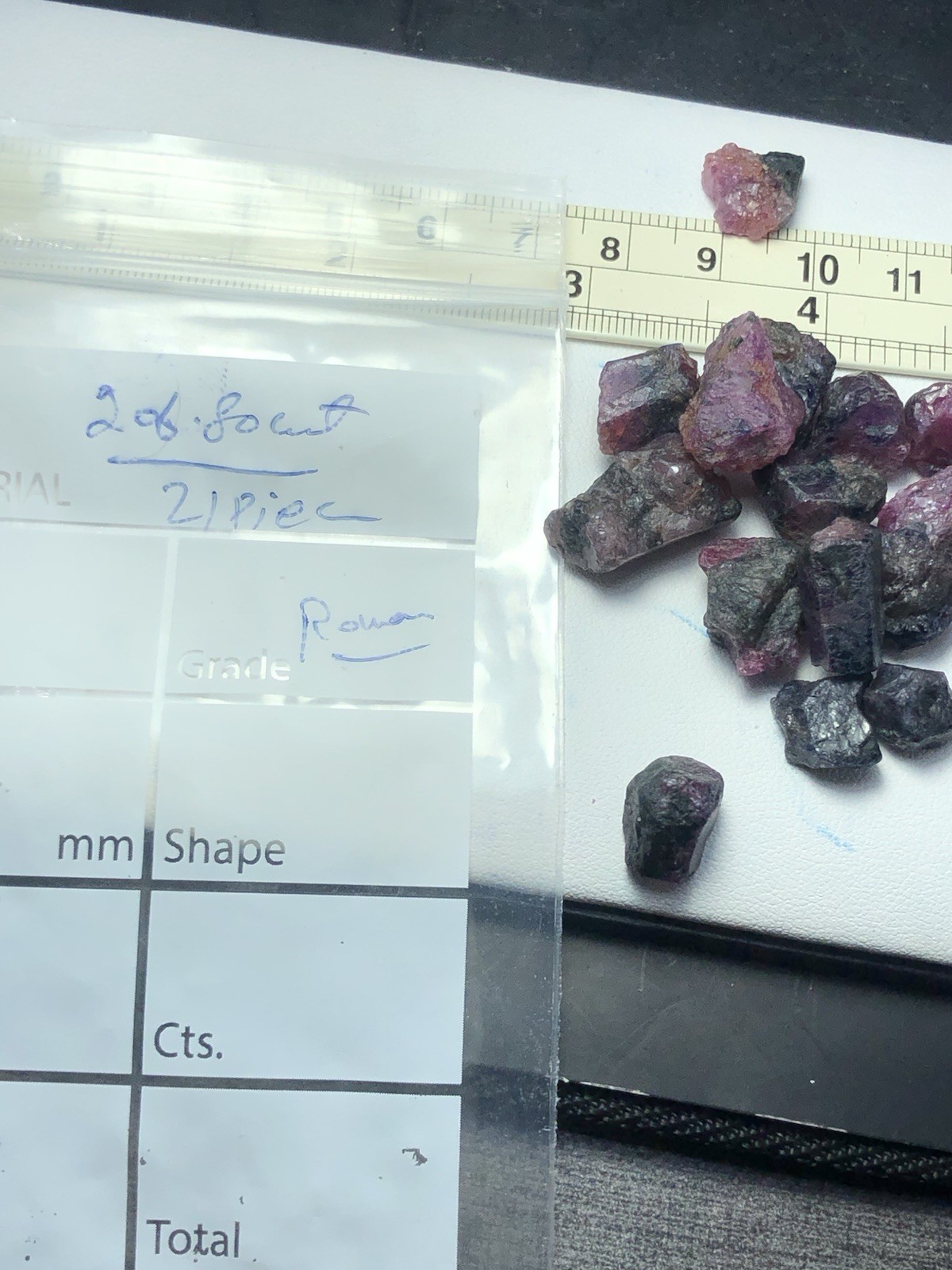 206.80 Ct / Natural Rough Winza Sapphire From Tanzania Mine, Big size, Crystal.