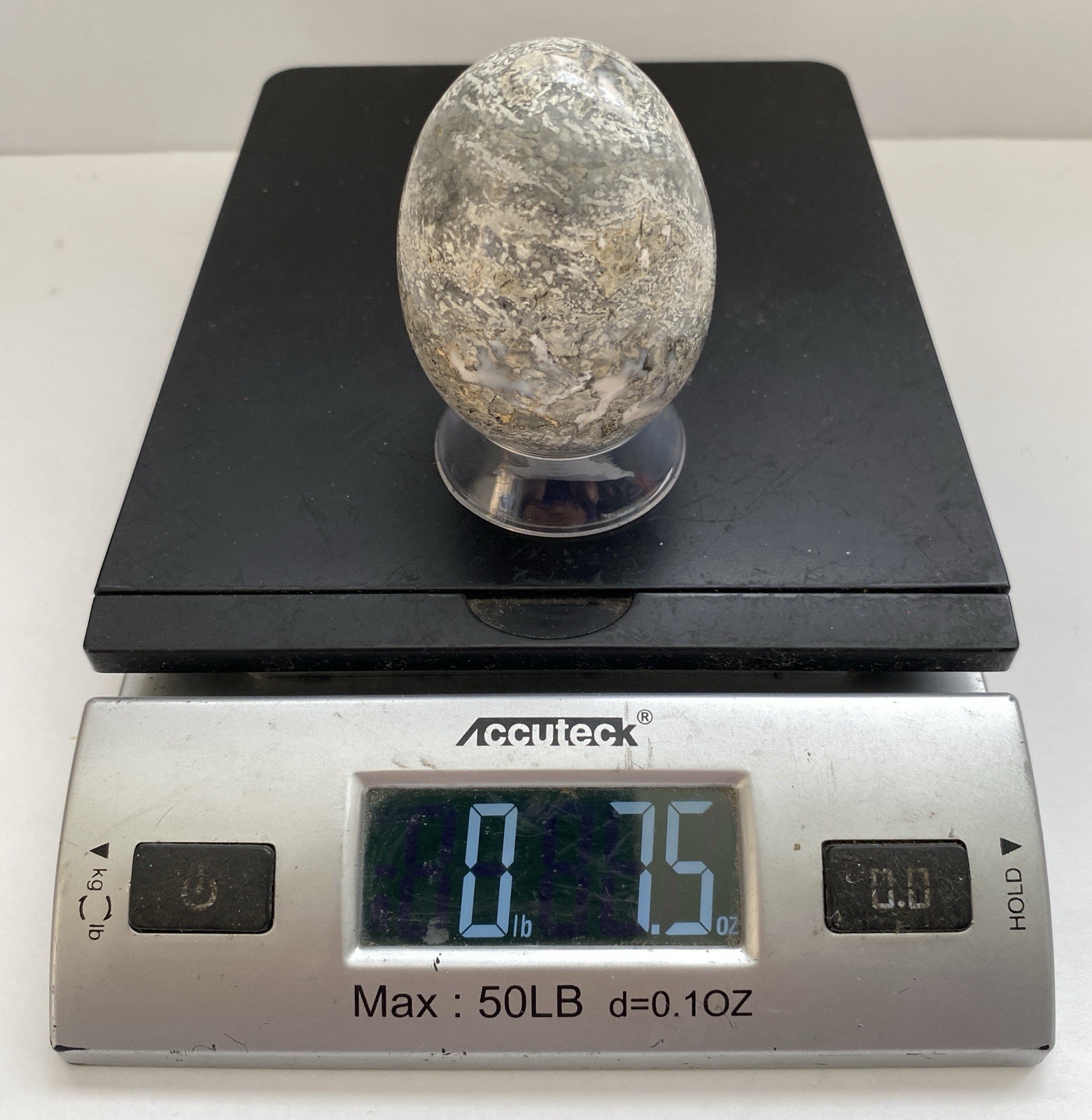 Natural Onyx Stone Egg With Stand Hand Polished Banded Agate Calcite Crystal