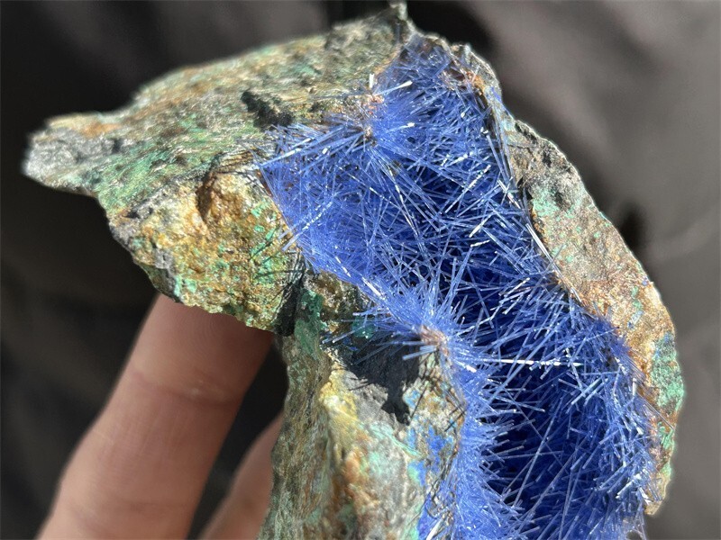 0.68LB Natural Blue Goethite Quartz Cave Mineral Specimens Reiki Healing XL3103
