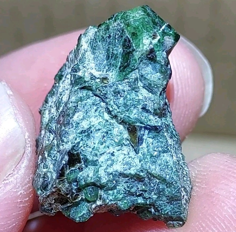 GORGEOUS ALEXANDRITE CHRYSOBERYL CLUSTER FROM ZIMBABWE