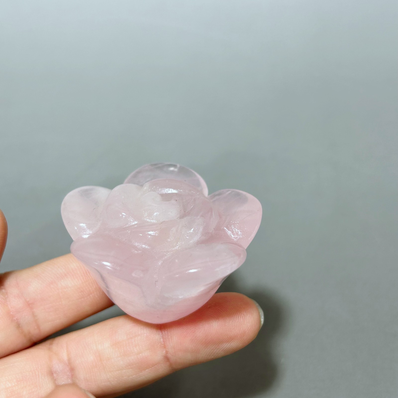 1pc Natural rose Quartz rose Flower carved Quartz Crystal skull Reiki healing