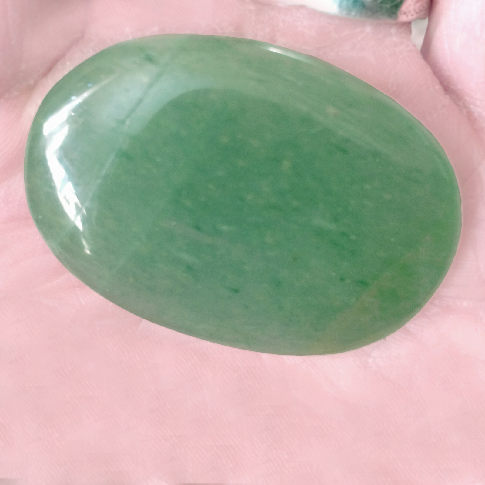 Natural Jade Palm Stone Green Rock Crystal Healing Reiki Polished Worry Stone