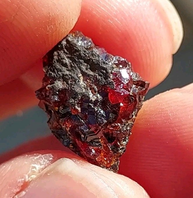 ULTRA RARE GEM RHODOCHROSITE ON MATRIX N’Chwaning I Mine, KMF, South Africa