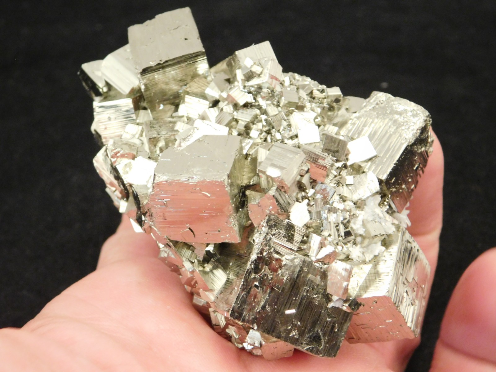 wOw! Larger! Super Nice! PYRITE Crystal CUBE Cluster Huanzala Mine Peru 247gr