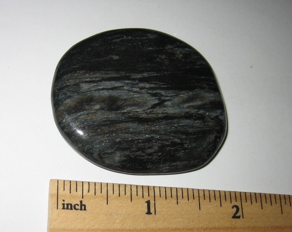 1.8″ TUMBLED POLISHED FLAT ‘ISUA STONE’ PALM STONE MINERAL GREENLAND ~ 35.8g *10