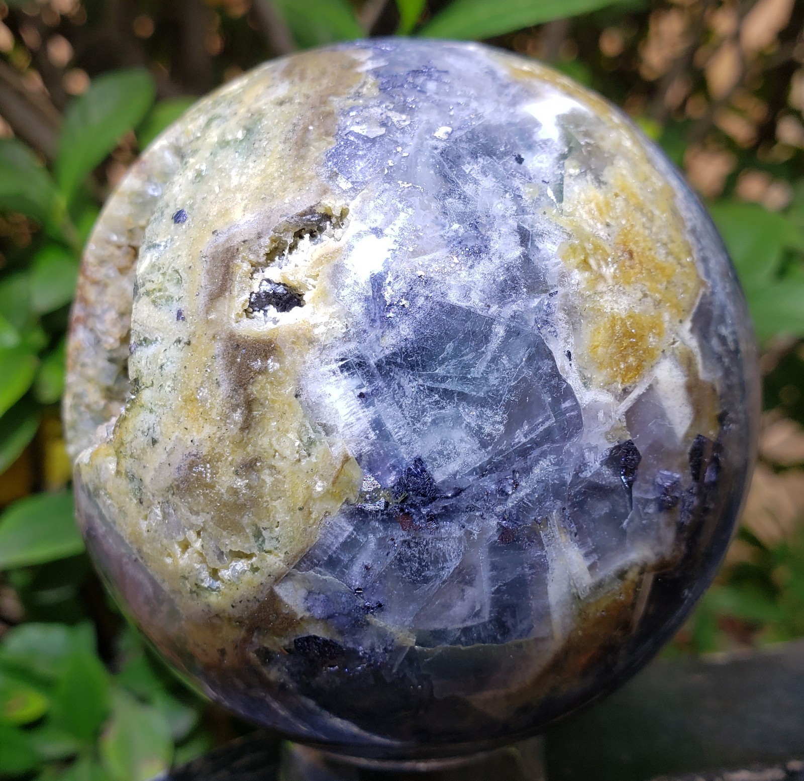 3″ Fluorite Root Crystal Sphere Orb Ball STRONG UV Mineral Druzy, 764g or 1.7 lb