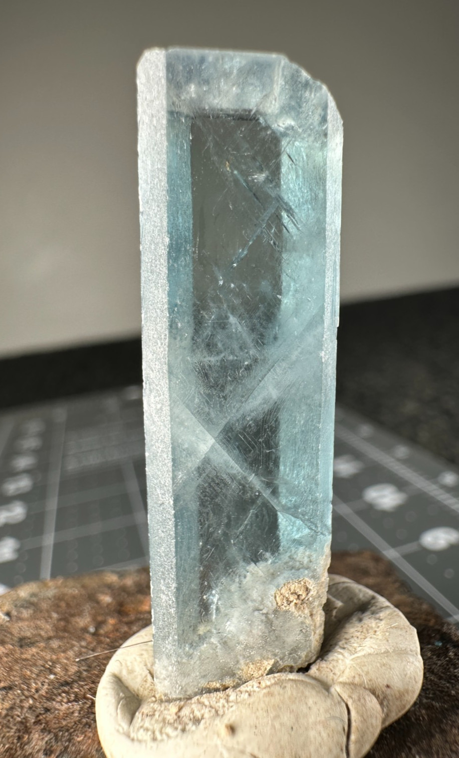 ➤ 1-5/8 Inch Bright BLUE BARITE CRYSTAL – Sterling Colorado VIDEO➤1090