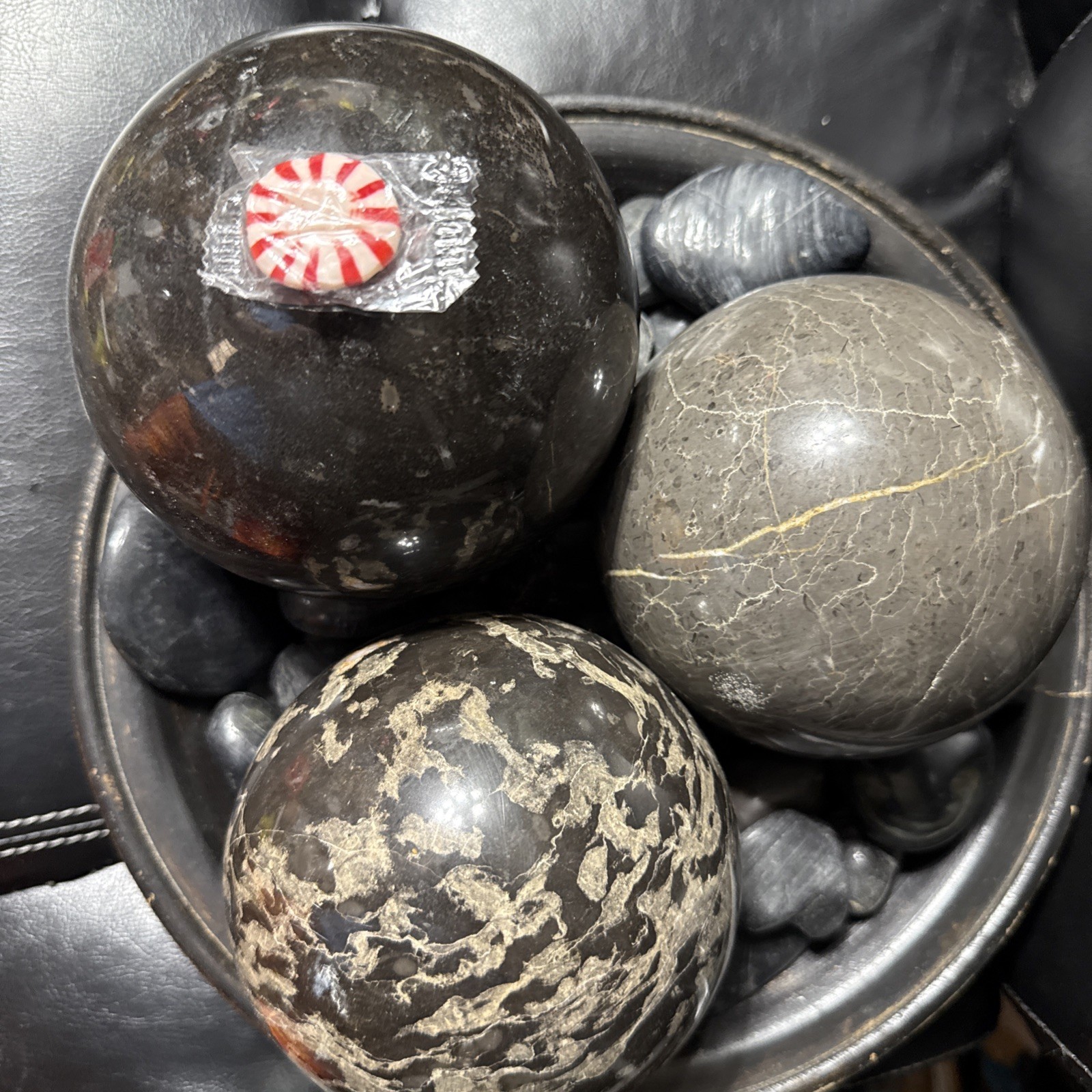 3pc Large 5″ Marble Sphere Balls With Black Rocks And 12” Wooden Bowl VERY NICE!