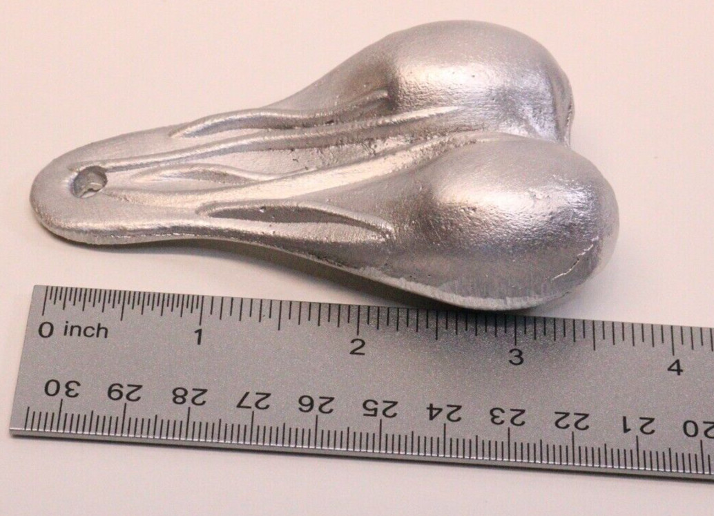 HAND POURED ALUMINUM Bull Nuts! Bolas De Toro! 4″ 3 Oz