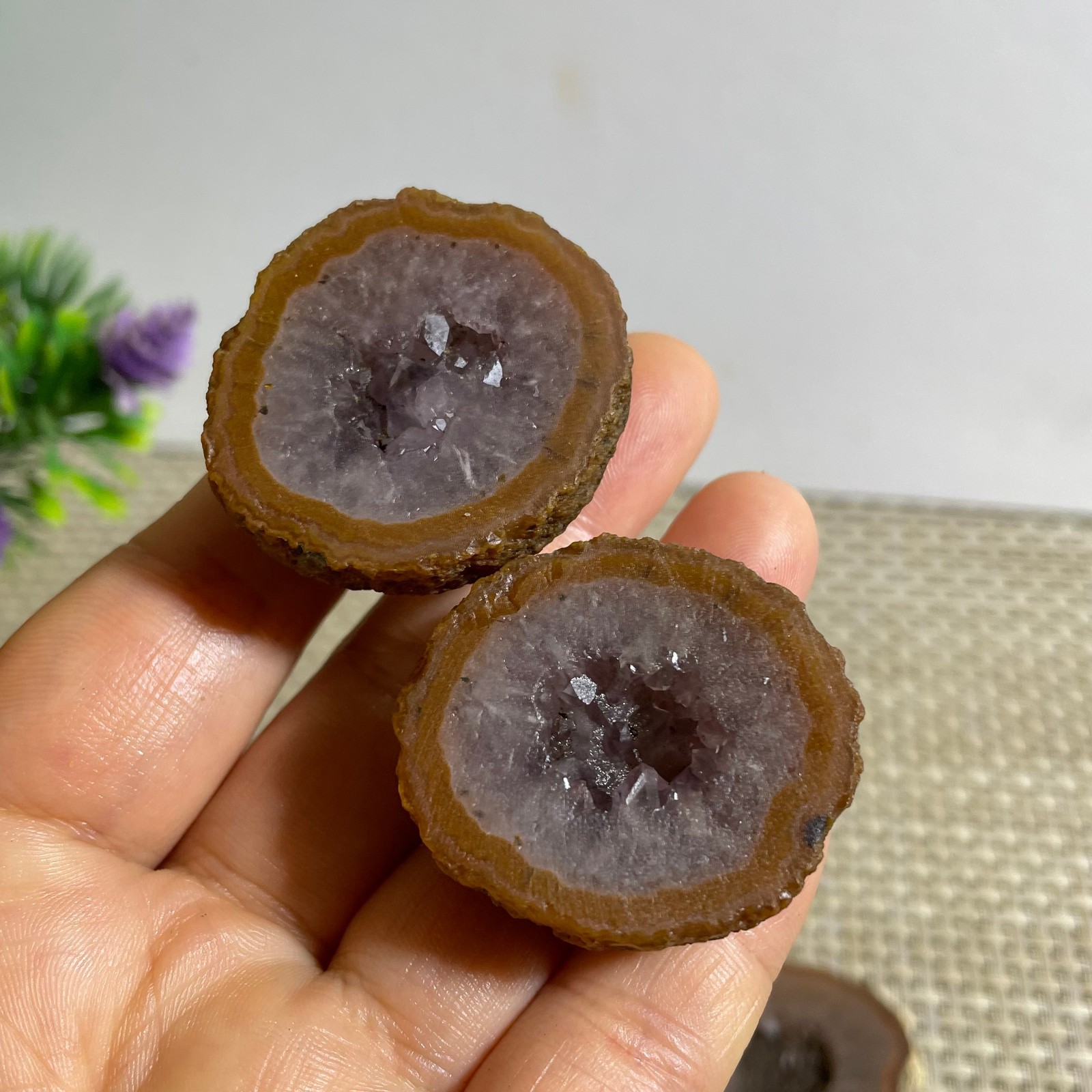 Natural cave Warring States red agate home decoration ornaments rough 57g