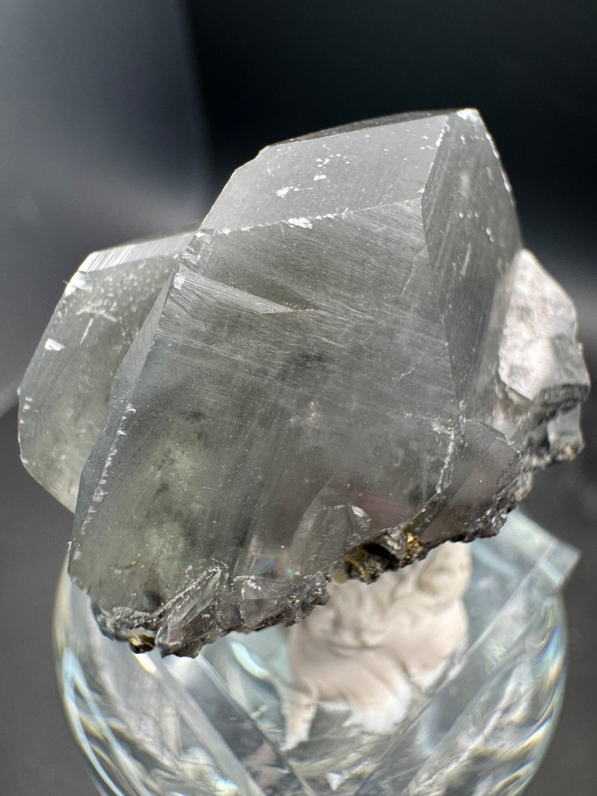 6702 Gray Benz Calcite with Slight Pyrite 25g Hun Nan