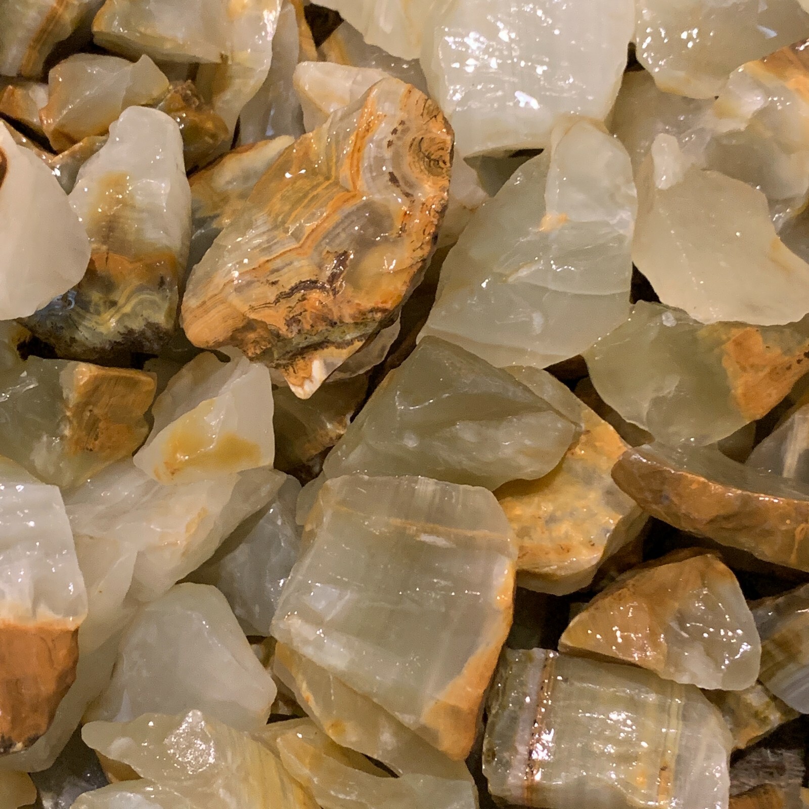 1000 Carat Lots of Green Onyx Rough – Plus a Very Nice FREE Faceted Gemstone