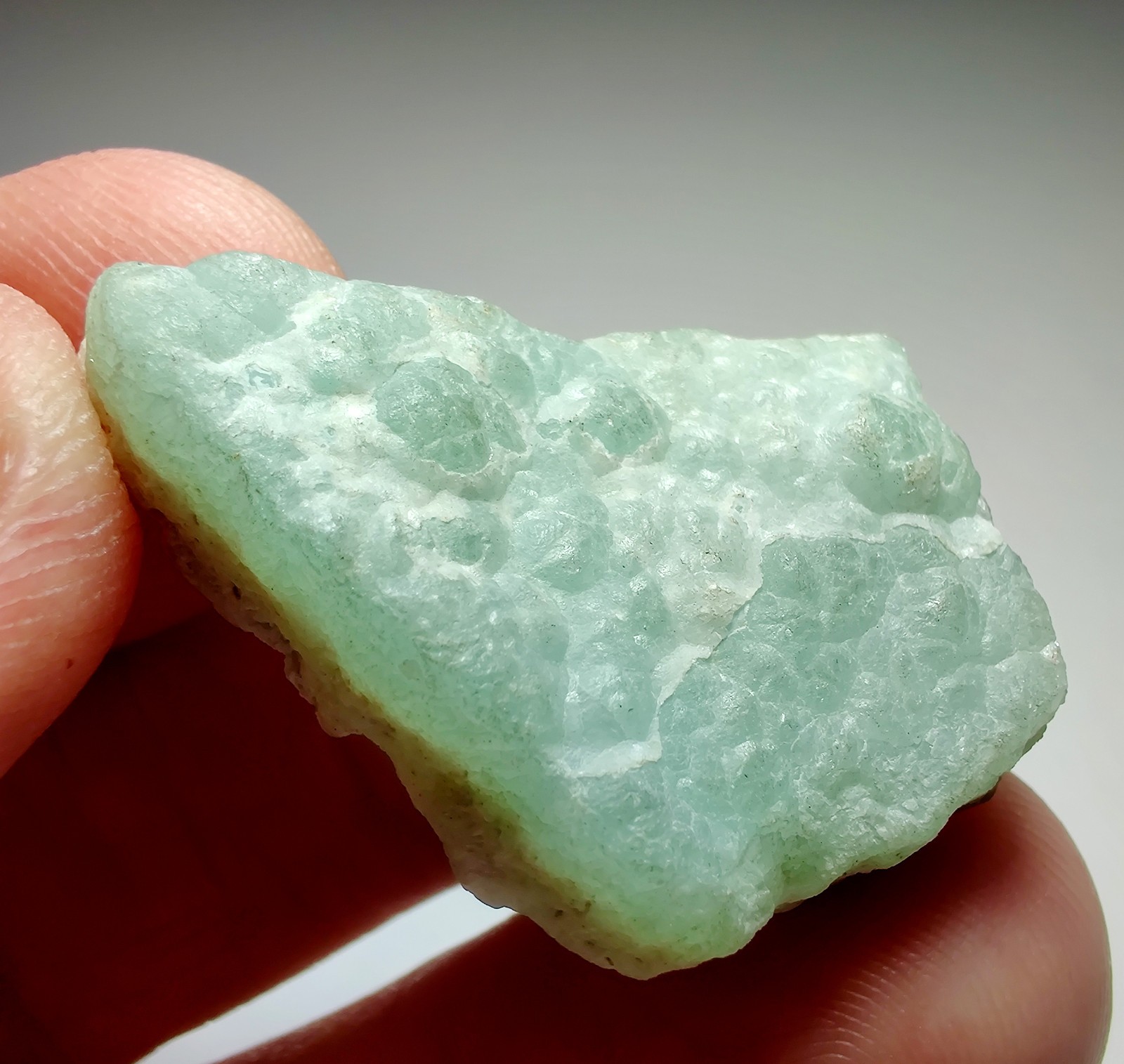 Smithsonite on matrix, fantastic color! Kelly Mine, New Mexico. 4 cm.