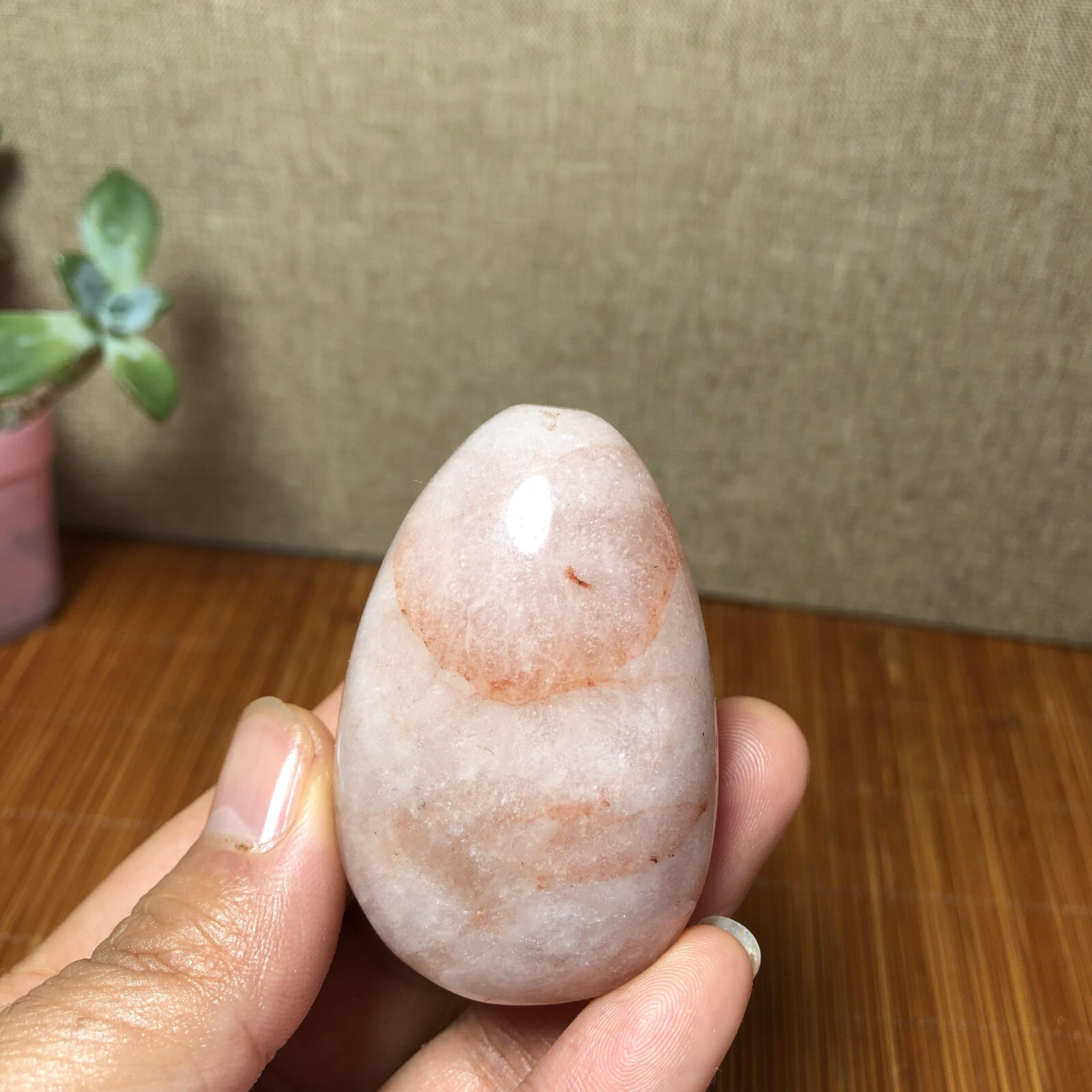 56mm Natural Red gum flower Crystal gemstone polish/rough Specimen 85g A3384