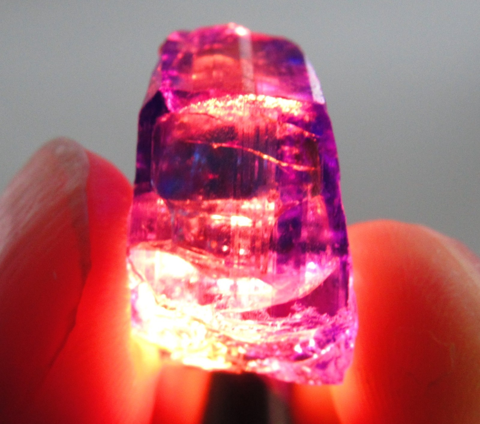EXTRAORDINARY FINE UNHEATED GEM CLEAR TANZANITE CRYSTAL!!!! TANZANIA