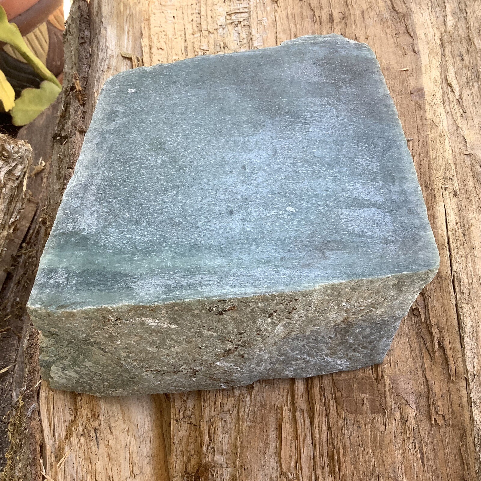 Siberian Jade Block Jelly Green Jadeite Jade Stone Lapidary Siberia 3822g