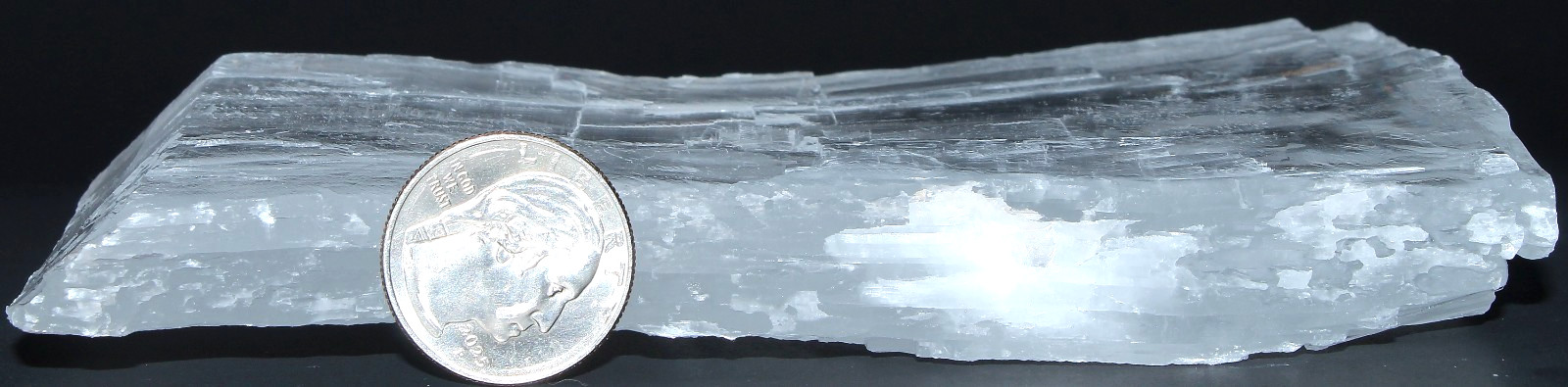 XL AAA Utah Ice Selenite Slab / 6.20″ (157.48mm) / 16.00 oz (453.59gr) / 3725