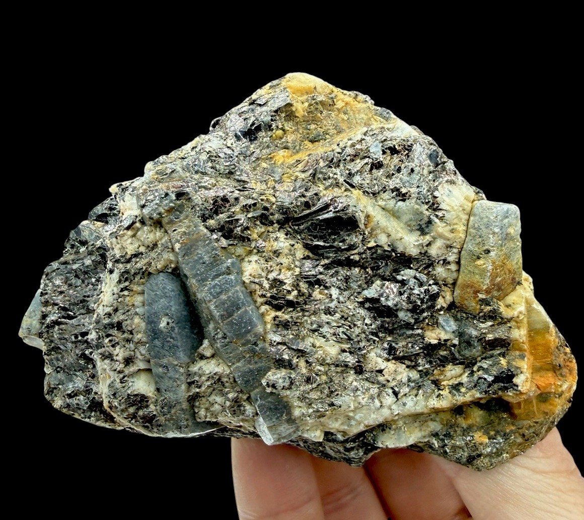Sapphire Crystal In Matrix : Bozeman Sapphire Mine . Gallatin Co., Montana 🇺🇸