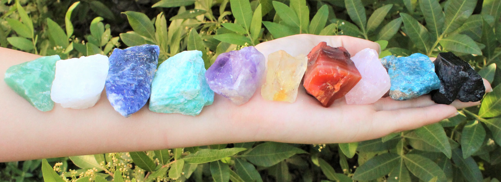 Beginners Crystal Kit 10 pcs in Velvet Pouch: Most Popular Rough Crystals LARGE