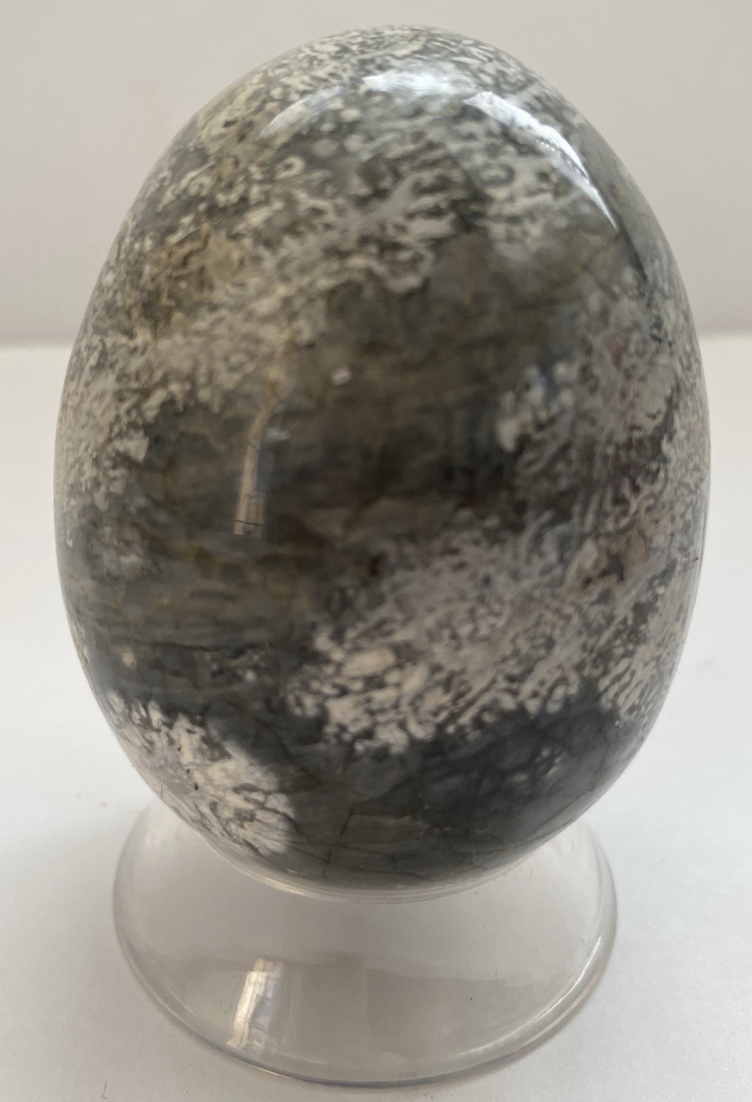 Natural Onyx Stone Egg With Stand Hand Polished Banded Agate Calcite Crystal