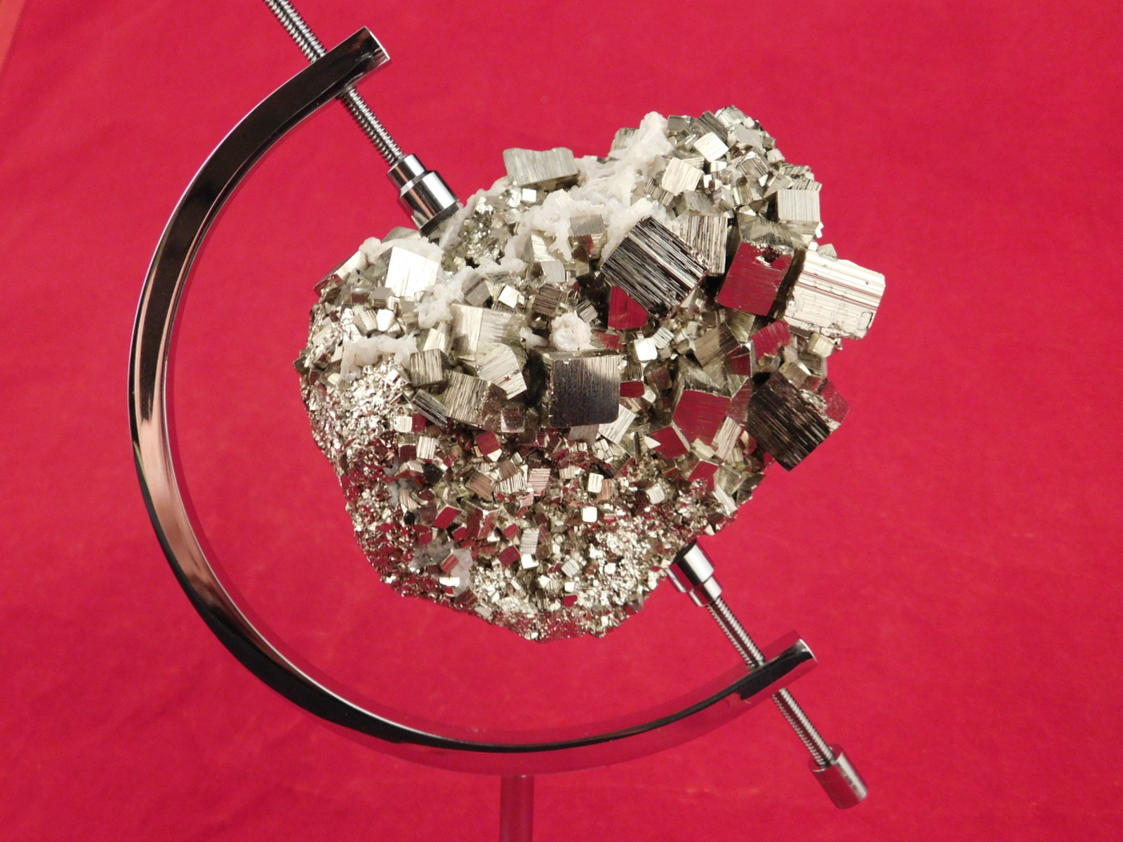 CALIPER Display Stand Large Sized Chrome / Silver Adjustable