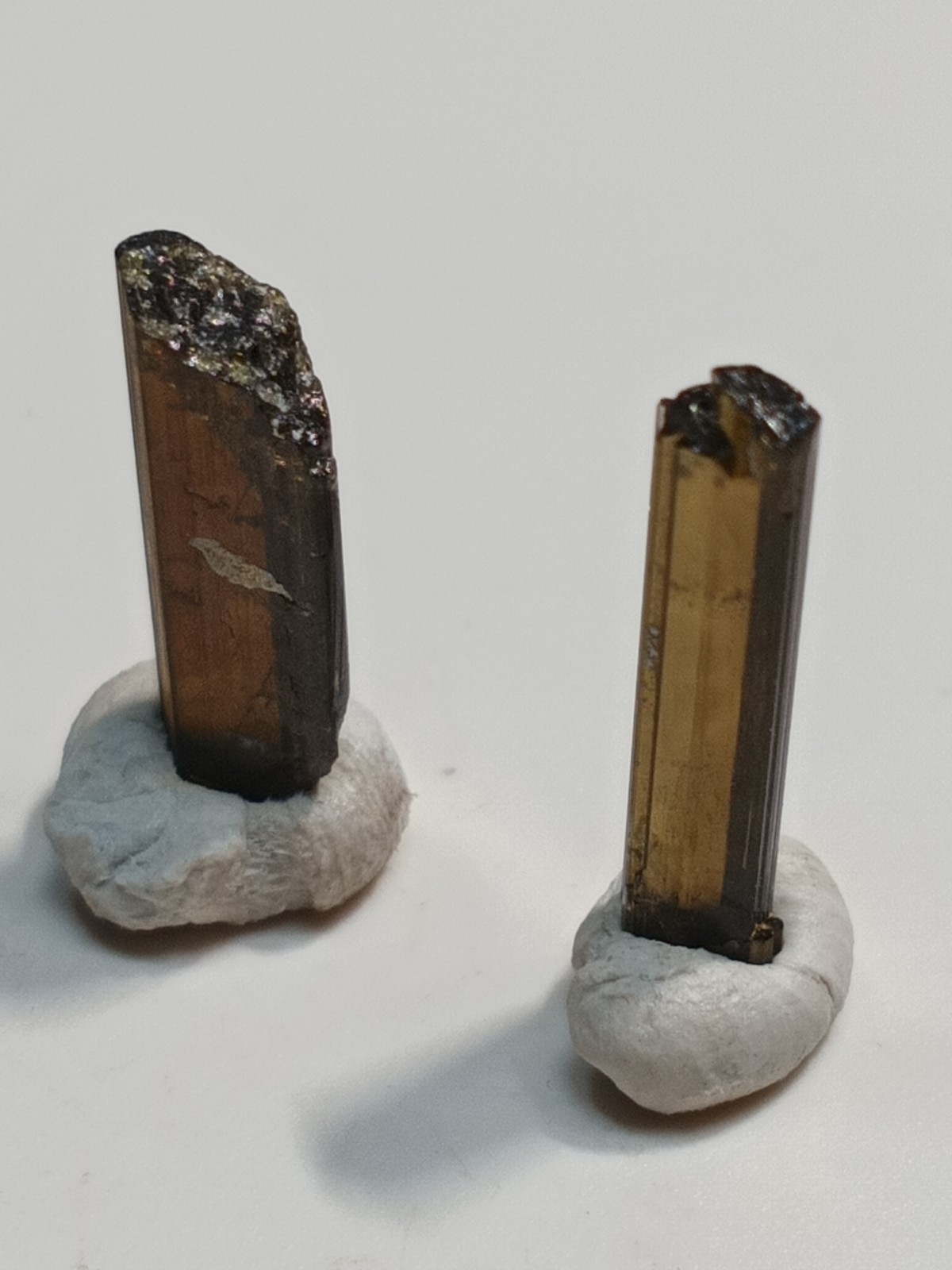 Green Natural Epidote Mineral X24