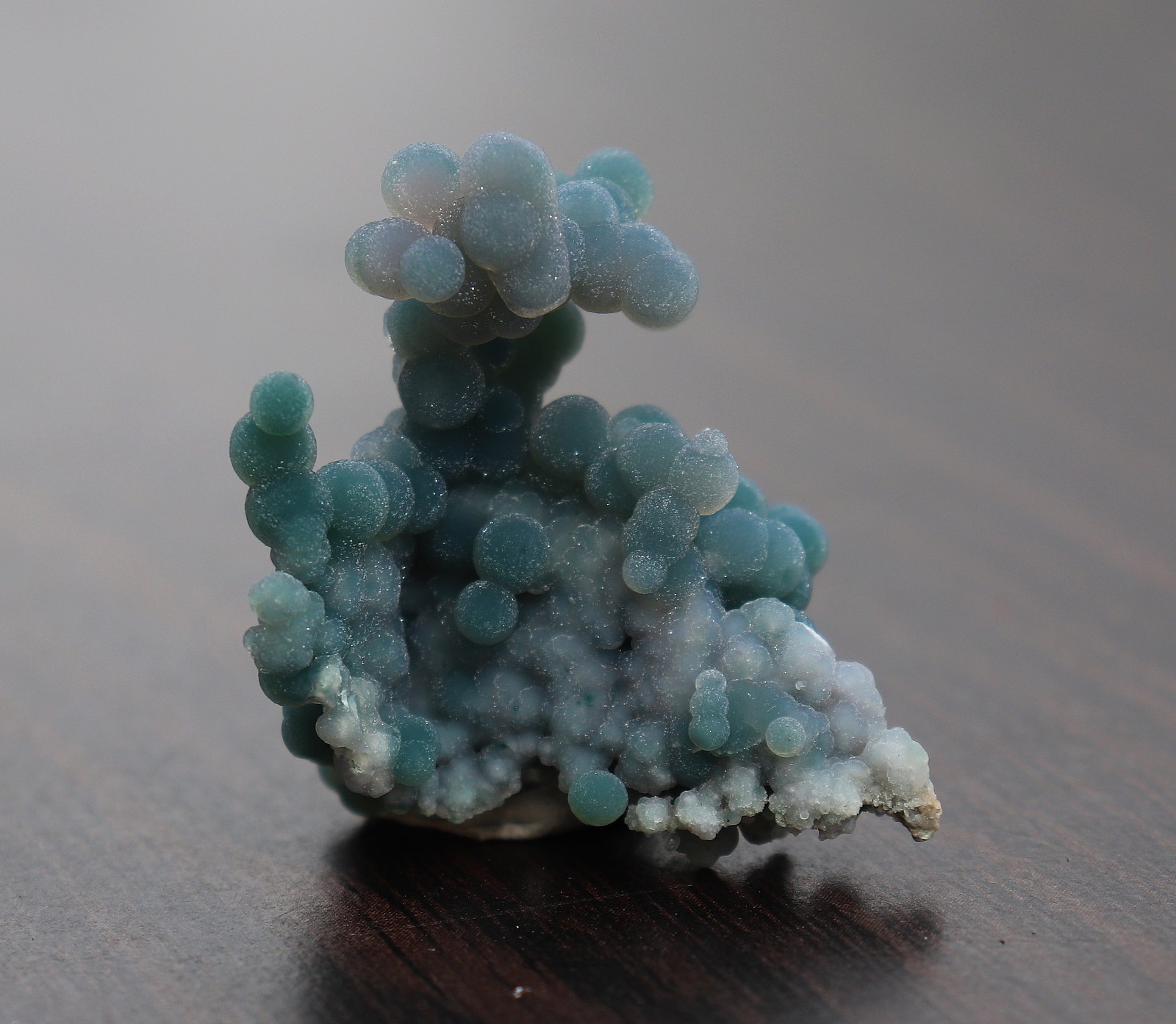 Green Grape Agate From Indonesia Satiny Purple Color WOW 3.9 cms (: