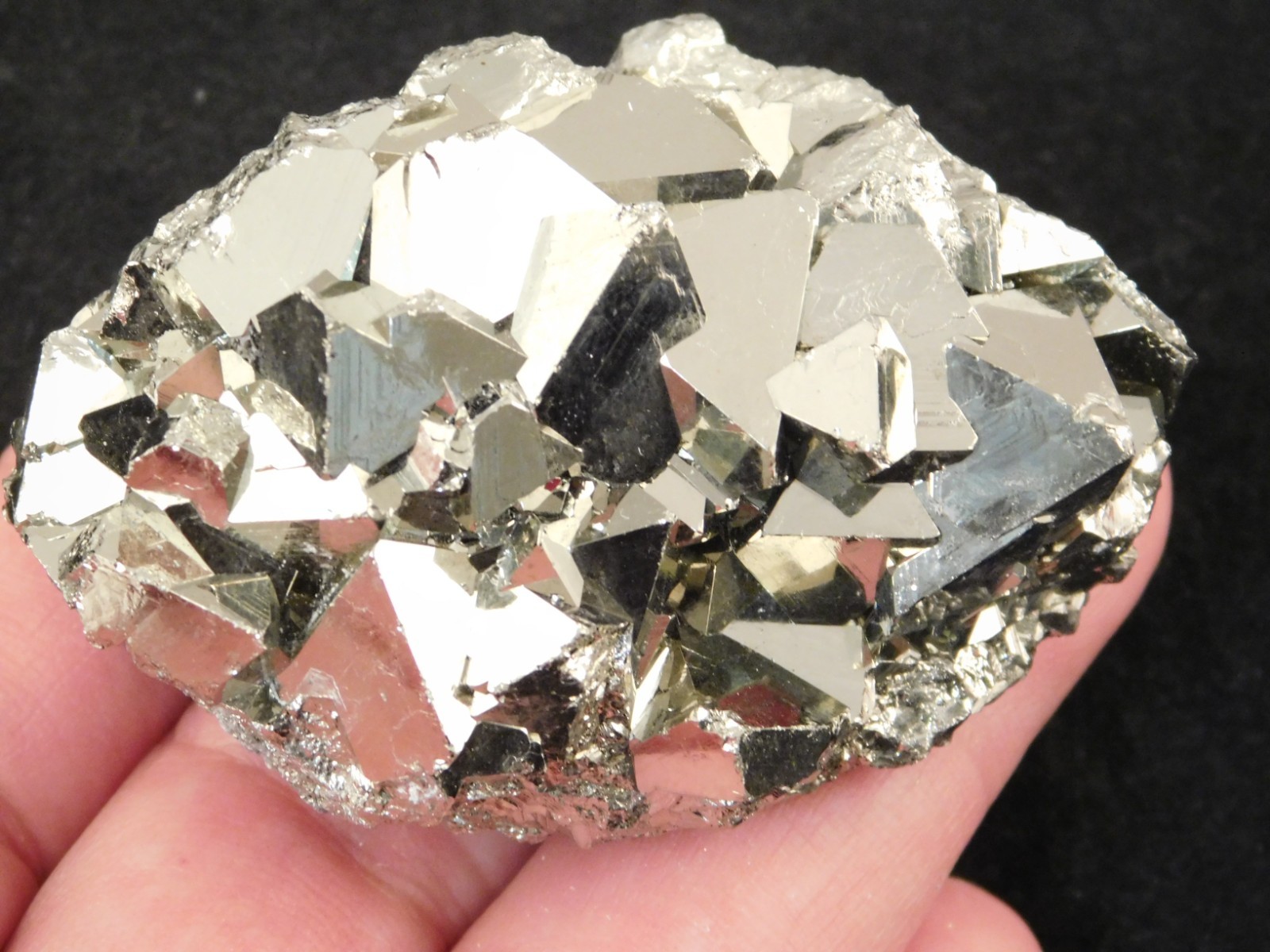 PYRAMID Shaped Crystals! Tetrahedron PYRITE Crystal Cluster Peru 184gr