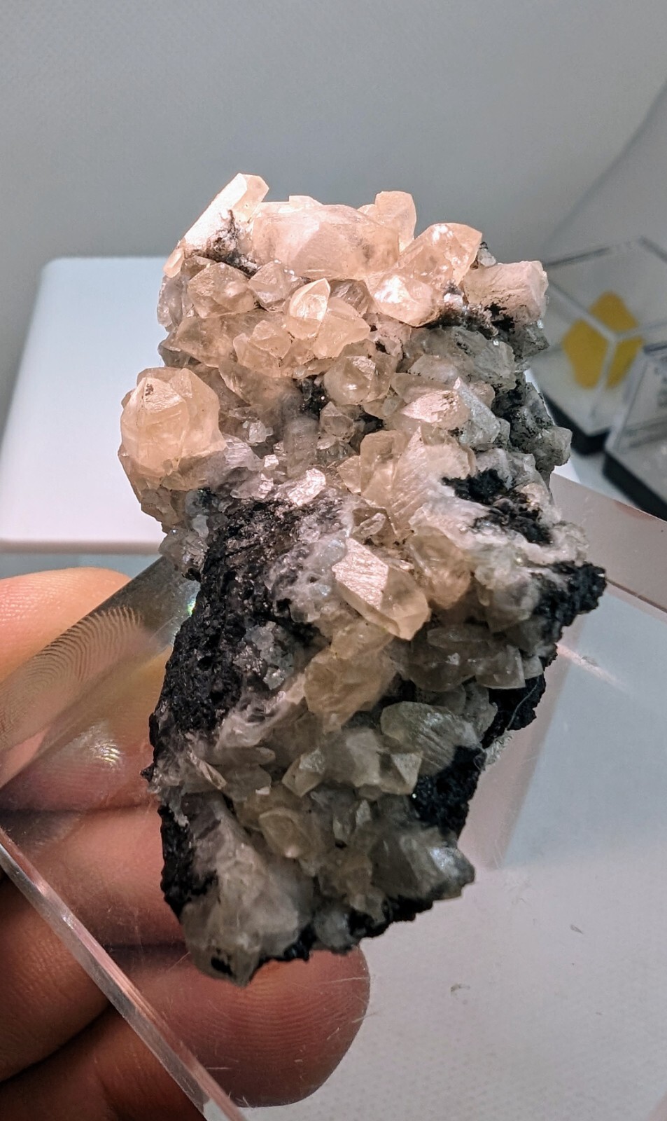 Smithsonite – Berg Aukas Mine, Otjozondjupa Region, Namibia Miniature