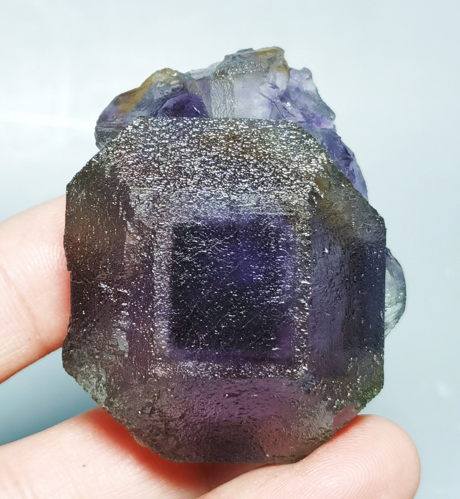 Natural Transparent Purple Window Fluorite Mineral Specimen China