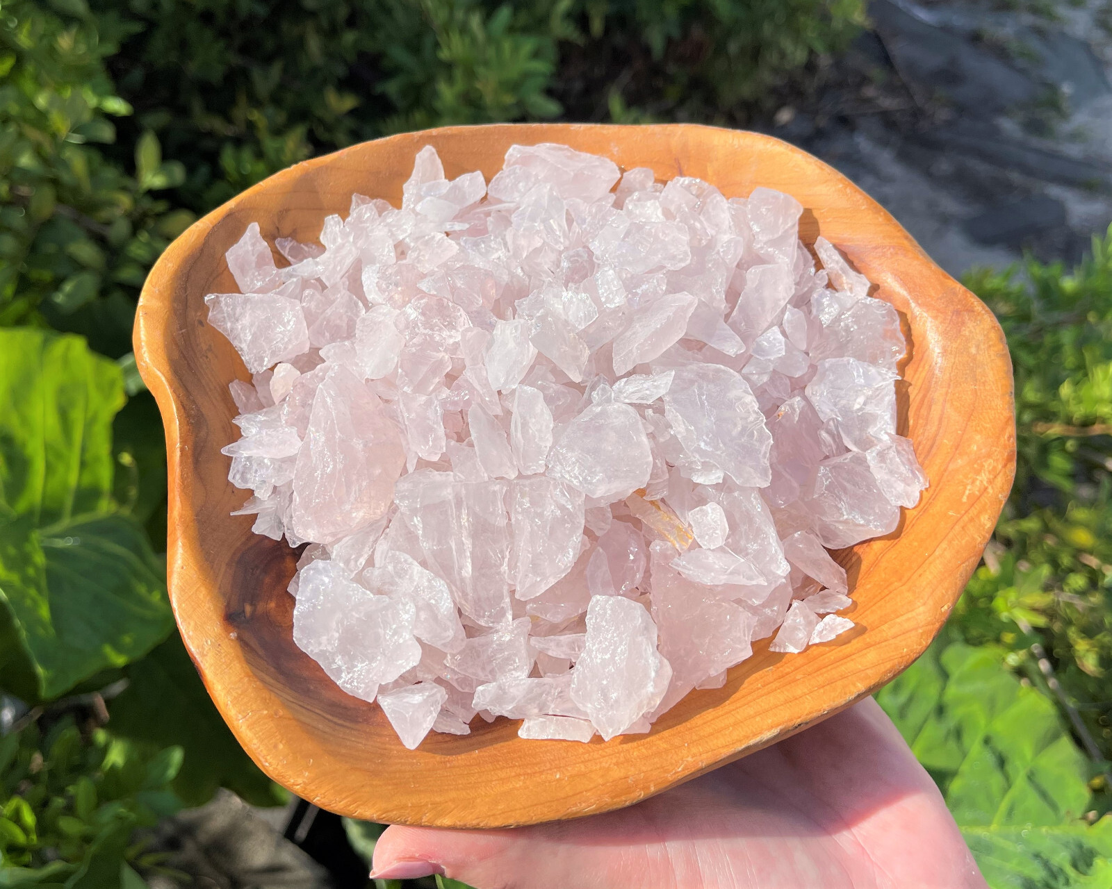 Rough Rose Quartz Cystal Chips, 0.5 – 1.25″, Raw Rose Quartz Wholesale Bulk Lots